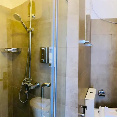 Grand Winterberry - View Luxury