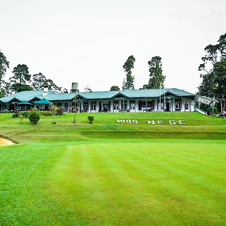 Golf Club Hotel