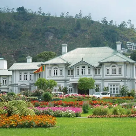 Hotel Jetwing St Andrew's