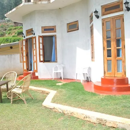 Guest house The Hill Castle
