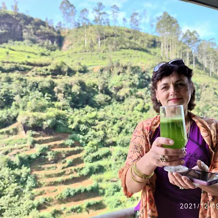 Singing Hills Hotel Nuwara Eliya