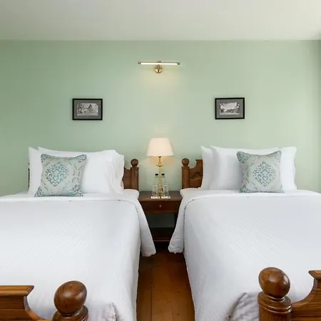Jetwing Broomfield Hotel 5*