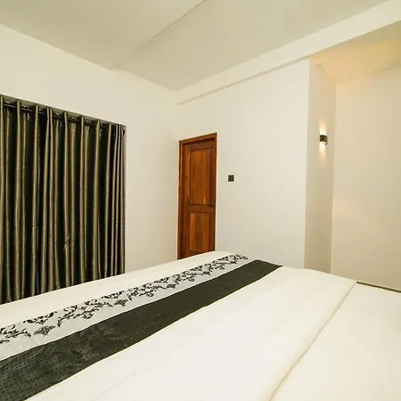 Hotel The Cool Breeze Nuwaraeliya