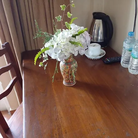 View & Hotel Nuwara Eliya