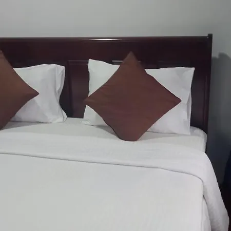 The Train View Bed & Breakfast Nuwara Eliya