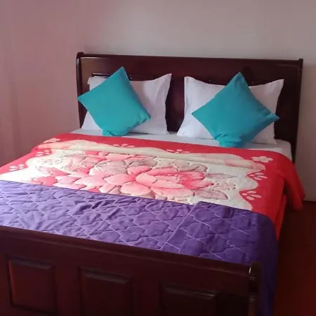The Train View Bed & Breakfast Nuwara Eliya