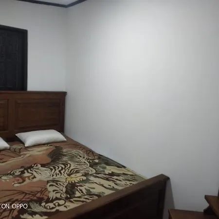 Anu Holiday Guest house