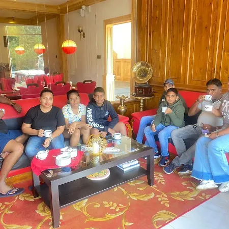 Twin Red - Luxury With Mountain View Nuwara Eliya