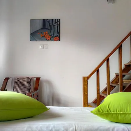 Manudi Glenfallsedge Rest Guest house 3*