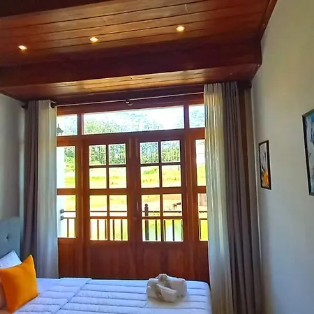 Guest house Moonplain
