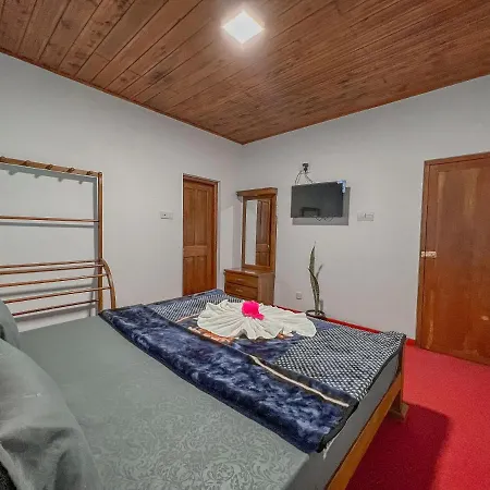 Hotel Royal Guest Nuwara Eliya