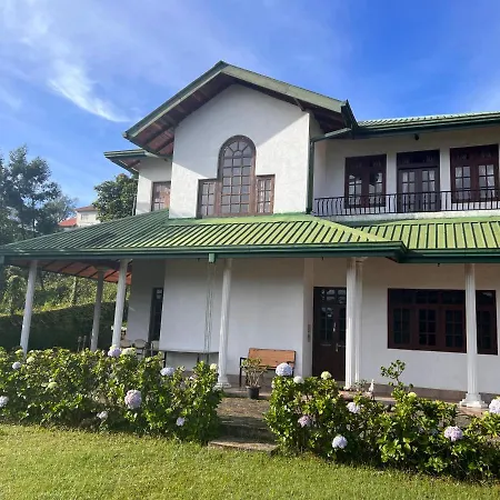 Lakeside Garden 湖畔花园山居 Guest house