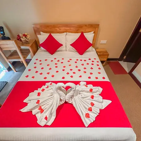 Emirates Luxury * Nuwara Eliya