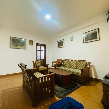 Villa Adams View