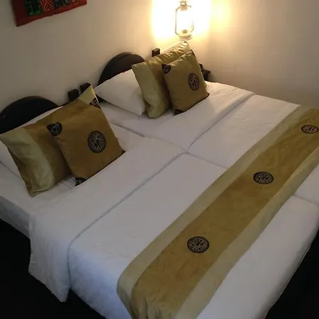 Misty Hills Boutique Cottage Guest house