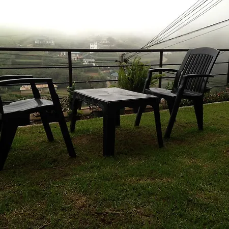 Misty Hills Boutique Cottage Guest house