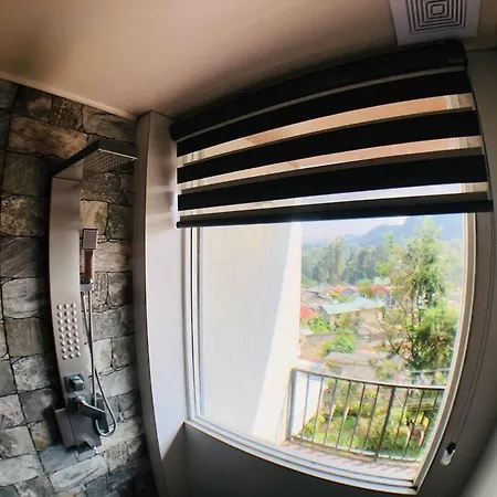 Pigeons Nest- King With Amazing Mountain View Nuwara Eliya