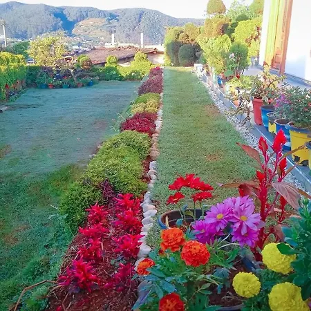 Elegant Guest house Nuwara Eliya