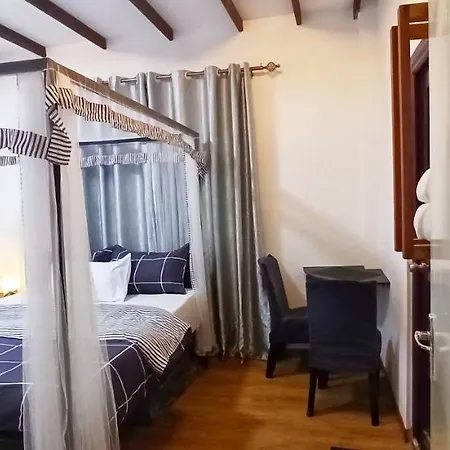 Mount Elegance Apartment *