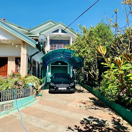 Guest house P.t.a Bungalow Nuwara Eliya