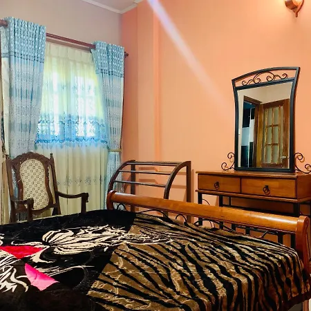 Guest house P.t.a Bungalow Nuwara Eliya
