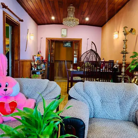Guest house P.t.a Bungalow Nuwara Eliya