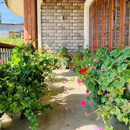 Pta Bungalow Guest house Nuwara Eliya