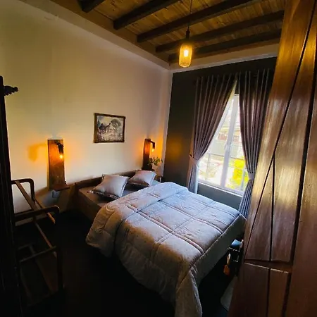 Rustique House Dbl Homestay Nuwara Eliya