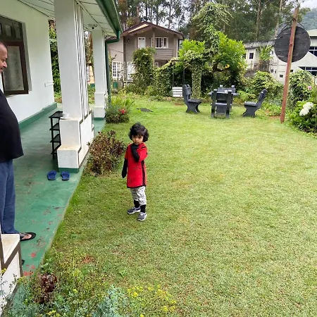 Hillside Holiday home Nuwara Eliya