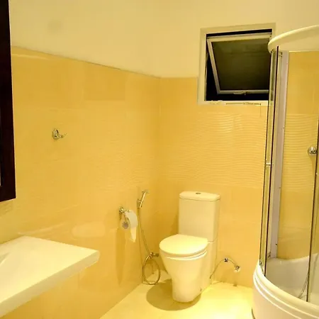 Nuwara Eliya Hotels * Nuwara Eliya
