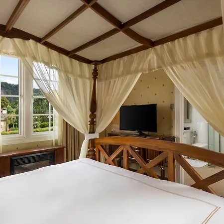 The Westbury Palace 5* Nuwara Eliya