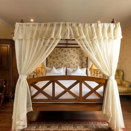 Hotel The Westbury Palace