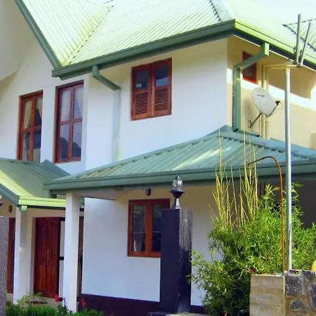 Homestay Hill Breeze