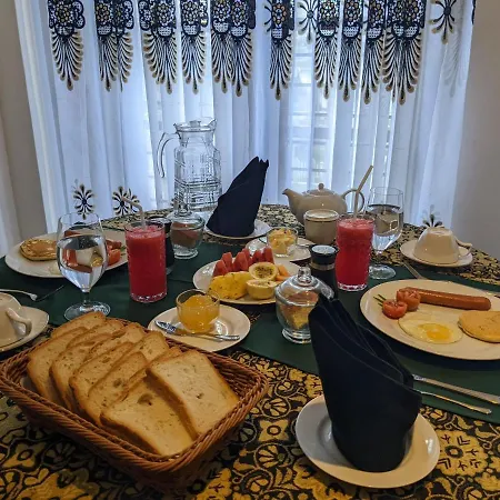 London House Bed & Breakfast
