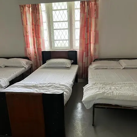 Pennington Hostel *
