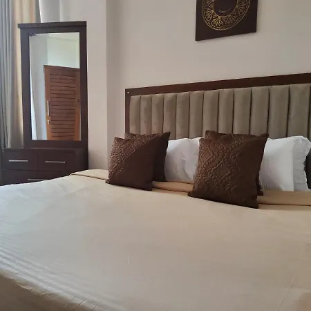 Hotel Royal Nuwara Eliya