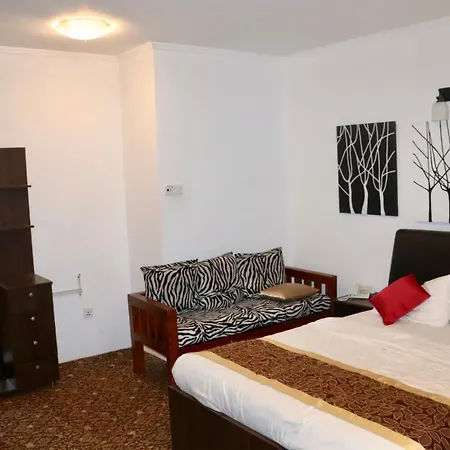Bluefield - Hotel *