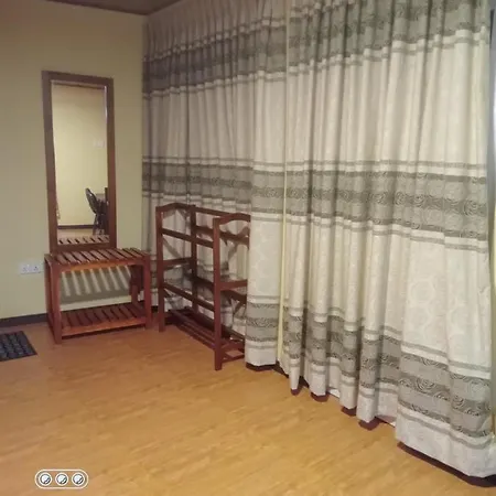 Subra Guest house Nuwara Eliya