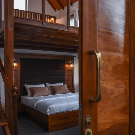 Jl Grand 4* Nuwara Eliya