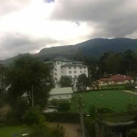 Glenfall Guest Hotel *