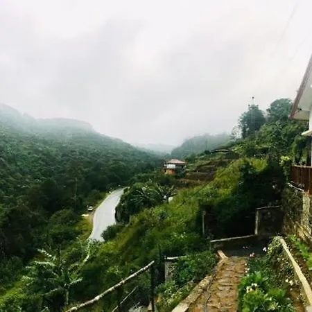 Hotel Forest View *