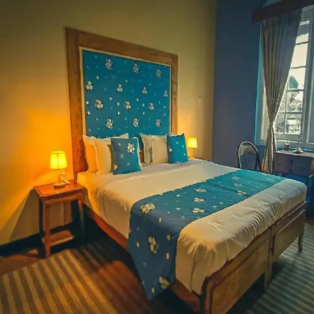 Hotel Clifton