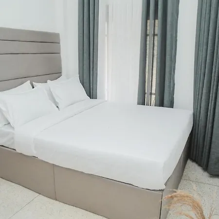 Hotel Omenco 3*
