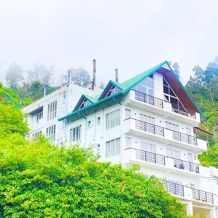Hotel Queens Mount Glen Heights