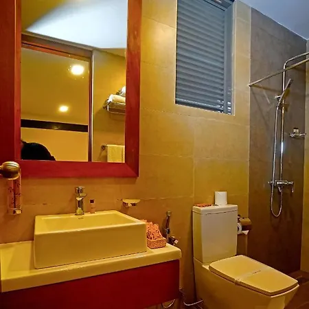 Bulwark Hotel