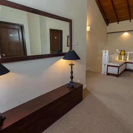 The Tapherini Lodge