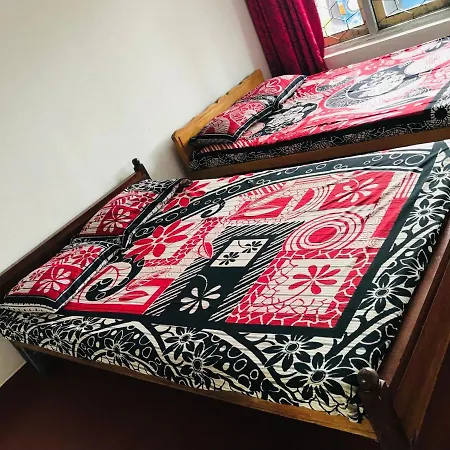 Hilltop Bungalow Nuwara-eliya Nuwara Eliya