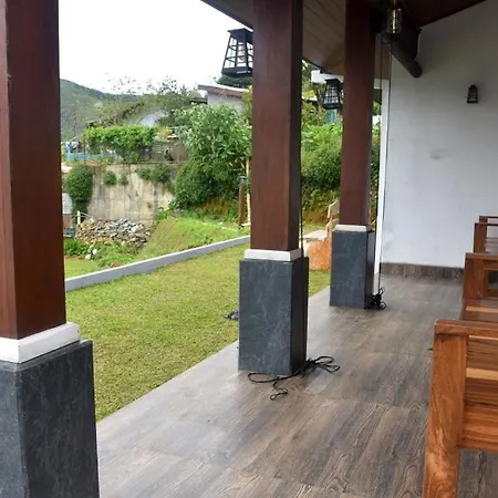 Villa Elk Plain