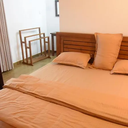 Villa Elk Plain Nuwara Eliya