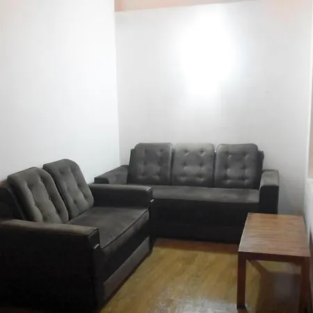 Villa Elk Plain